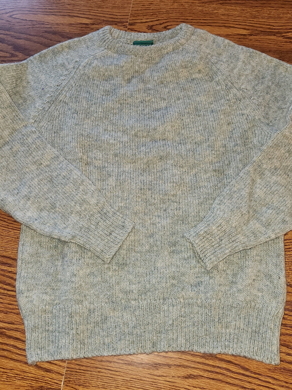 Woman's Canda Brand Shetland Wool Green Gray Crewneck Sweater Scotland U.S. S/M